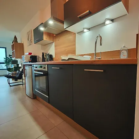 Le Petit Eden - Bâle - Aéroport Apartamento *