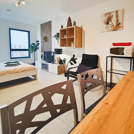 Le Petit Eden - Bâle - Aéroport Apartamento *