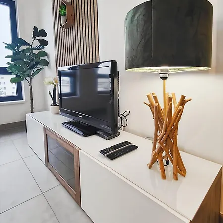 Le Petit Eden - Bale - Aeroport Apartament *